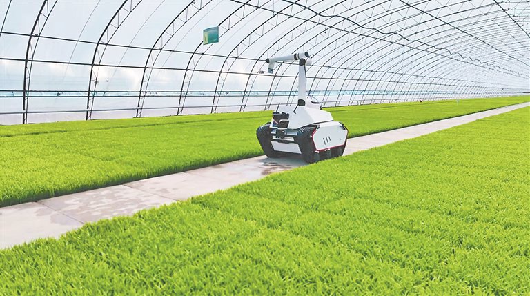 工业安全新利器:XKCON祥控工业级防爆型挂轨式智能巡检机器人(图1)